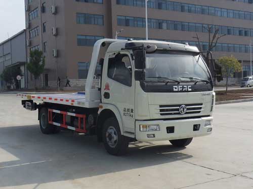 東風(fēng)多利卡黃牌一拖二平板清障車(chē)
